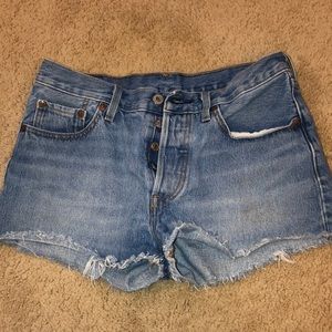 Levi’s high waist shorts